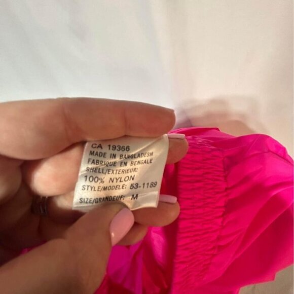 Hot pink water resistant nylon track pants! Back pocket. Size medium. Brand new. - Picture 10 of 10